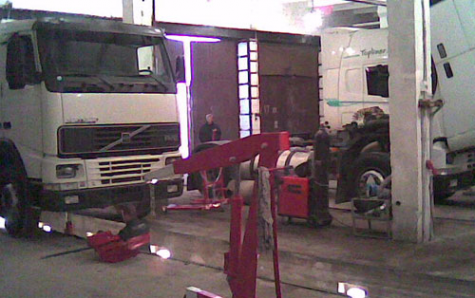 Логотип компании Ремонт грузовиков в Краснодаре на выезд